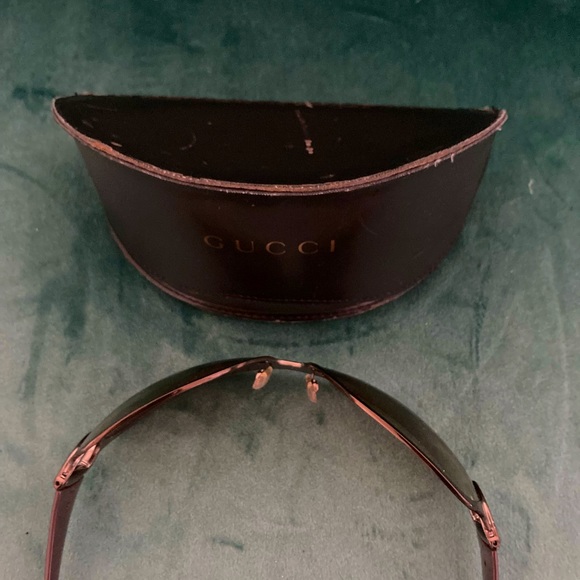 Gucci Hasler Horsebit Accent Oversize Sunglasses - Picture 5 of 5